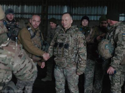 Головнокомандувач ЗСУ вручив нагороди морським піхотинцям 35 бригади  