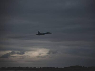 Майже 100 разів за добу російські війська намагалися просунутися вглиб українських територій  