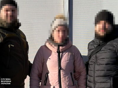 Викрито агентку фсб, яка коригувала російські удари по Херсону — СБУ  