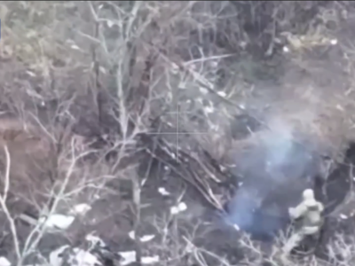 Пережив кілька вибухів гранат і застрелив — наш боєць переміг окупанта у двобої впритул  