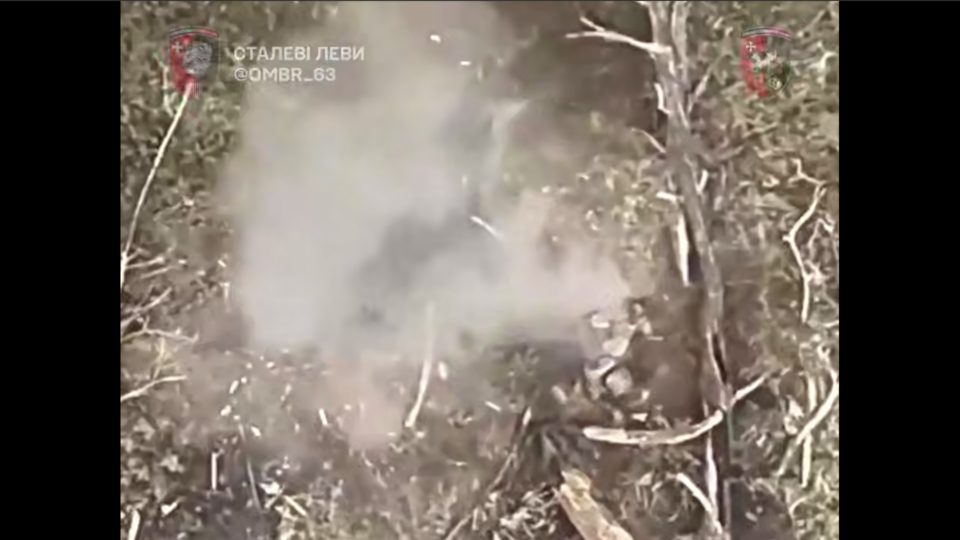 «Абсолютно не шкодують, не бережуть своїх людей»: неподалік Лимана генерали 25-ї російської армії женуть своїх піхотинців вмирати  