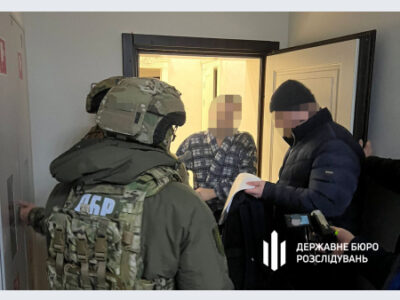 ДБР викрило корупційну діяльність посадовців, відповідальних за військові закупівлі  