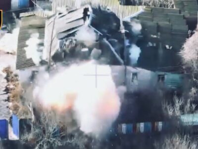 Безпілотники Залізної бригади знищили автівки та укриття окупантів  