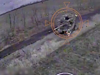 «Зупинили накат ще до його початку»: Сили оборони знищили броньовану техніку росіян  