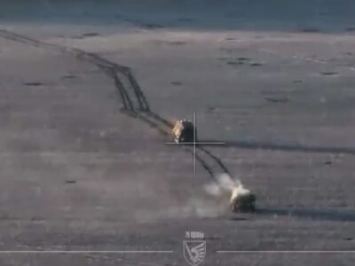 «Окупанти вирішили зіграти в „російську рулетку“» — десантники вразили техніку рф, а з неї вибігла група росіян  