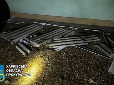 Агресор вдарив дроном по Харкову: правоохоронці показали наслідки  