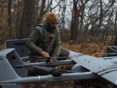 Дрони стали одними з найважливіших інструментів у боротьбі з окупантом — Президент  