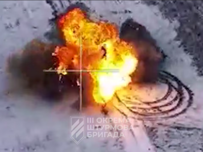 Розліт зі згоранням — набитий російськими штурмовиками баггі наїхав на міну  