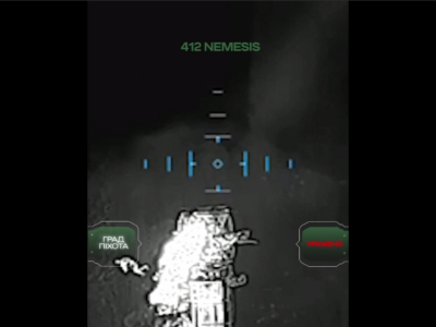 Швидкість не рятує — наші пілоти уражають скидами ворожу техніку, що рухається  