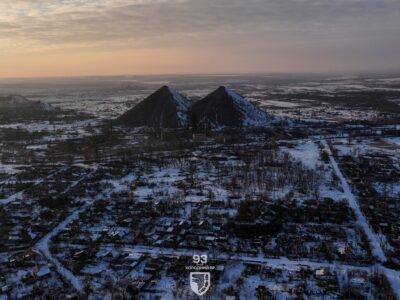 Чатування на ворожих штурмовиків — наші пілоти чергують у Торецьку  