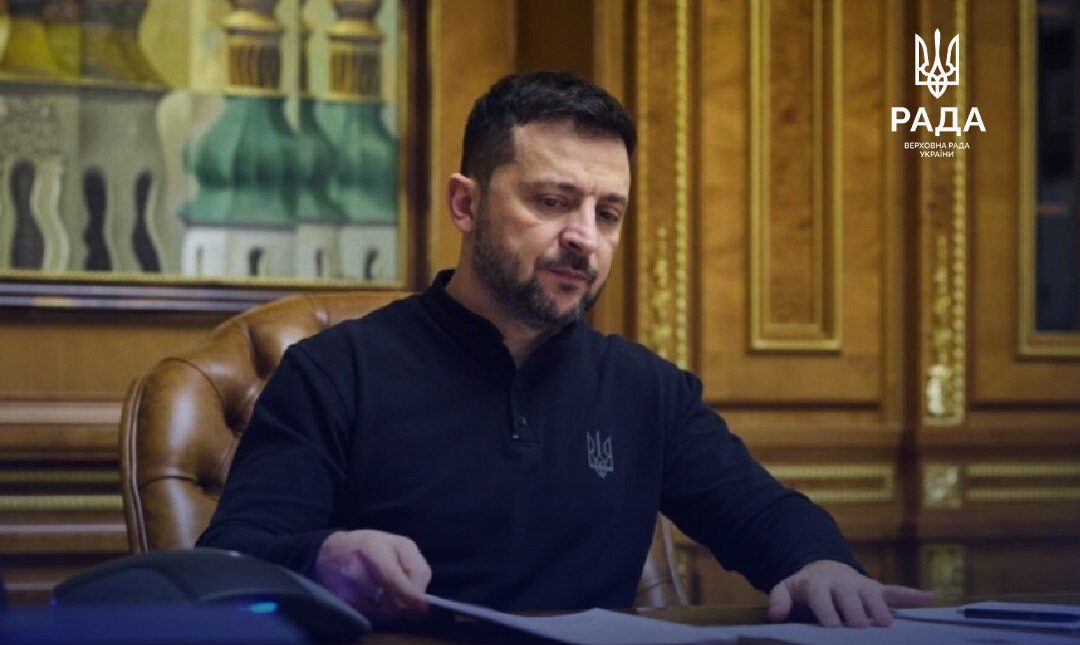 Президент продовжив воєнний стан і загальну мобілізацію до 9 травня