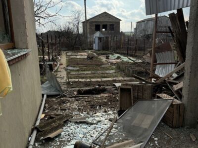 На Херсонщині через обстріли рф загинула людина, постраждали поліціянти  