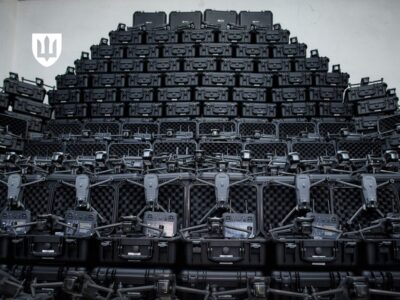 Понад 44 млрд грн спрямують на закупівлю FPV-дронів, зокрема на оптоволокні — МОУ  