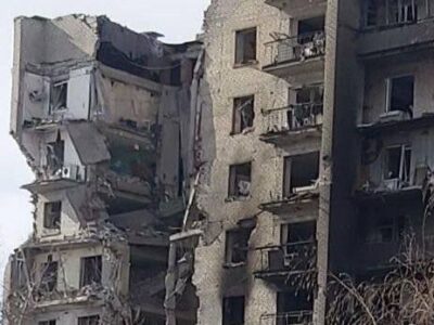 У Покровську росіяни атакували FPV-дроном цивільне авто, є загиблий  