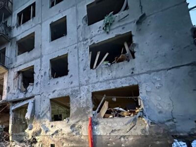 Окупанти завдали три авіаудари по Костянтинівці, загинула людина  