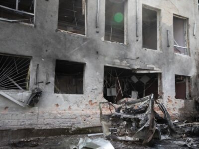 Українські воїни розбирають завали інтернату в Суджі: врятовано 84 людини  