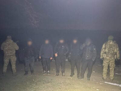 Найдорожча «фотосесія»: прикордонники затримали п’ятьох порушників, які «засвітились» в об’єктиві  