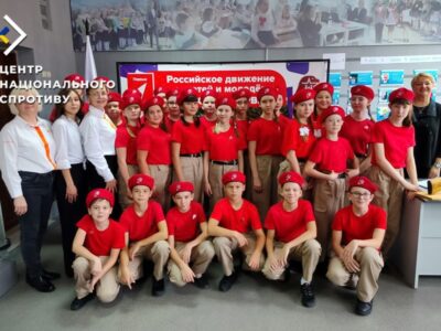 Диктатура з пелюшок: окупанти насаджують дітям культ війни  