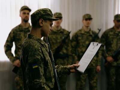 У 28 бригаді перші добровольці за «контрактом 18-24» склали військову присягу  