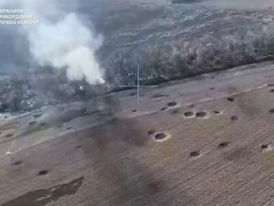 На Харківщині наші дронарі спалили окупантам автівки, камери спостереження і позиції