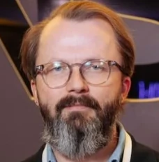 Небесний гігант для військових потреб: що стоїть за проєктом побудови найбільшого у с...