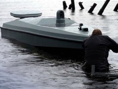 Морський дрон ГУР знищив п’ятьох елітних російських водолазів у бухті Новоросійска  