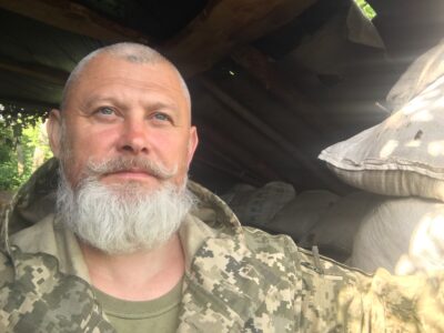 Змінив крісло директора автошколи на окоп: історія Олександра Карбашевського  