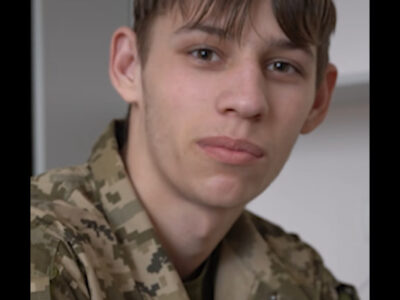 Нове покоління захисників: хлопець підписав контракт «18-24», натхненний батьком-снайпером  