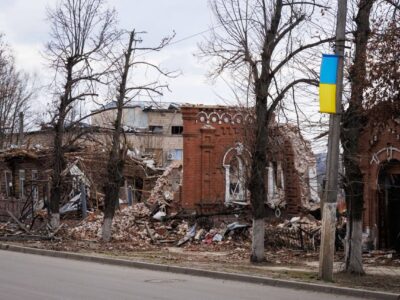 Пошкоджені будинки, підприємства та ЛЕП: наслідки обстрілів Харківщини за добу