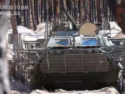 «Буцефали» на передовій: Сили оборони отримали нові БТР-4 прямо із заводу  