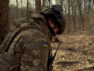 «Хантер» іде на маневр: учитель мистецтва став стрільцем у 72 бригаді  