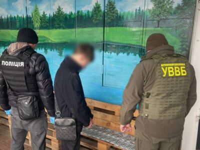 7 тисяч доларів за «квиток» до Молдови: на Одещині затримали нелегальних переправників  