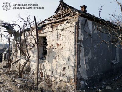 Авіація, 318 дронів, РСЗВ, артилерія: ворог завдав 484 удари по Запорізькій області за добу  