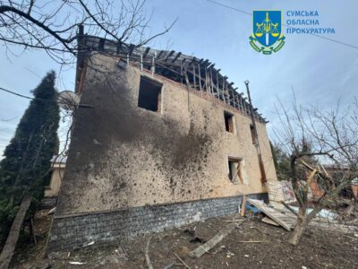 Ворожий безпілотник атакував жителів Сумщини, є постраждалий  