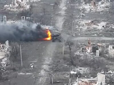 Самохідки та 3 танки — на Донеччині наші пілоти вполювали «жирні» цілі  