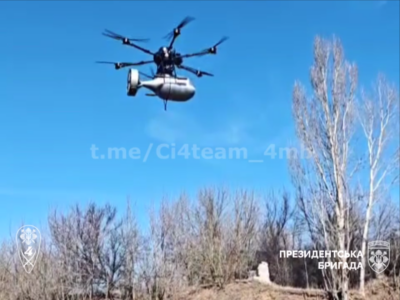 Бомбити по-справжньому — наші дронарі показали експерименти з надпотужним боєприпасом  