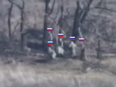 Порятунок був близько — окупанти не встигли добігти до укриття, ставши здобиччю українського FPV-дрона  