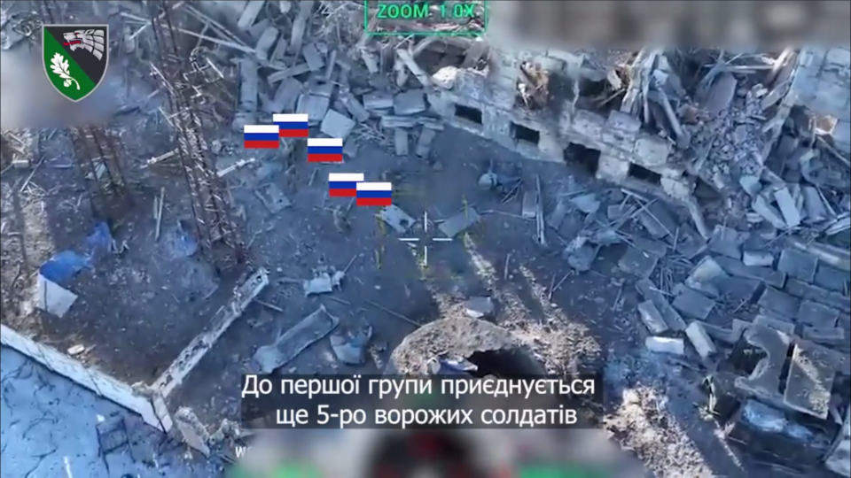 «Вони на мотиках підкатують»: у Покровську тривають вуличні бої, росіяни «просочуються» на північ  