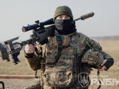 Пазли ворожих рухів та зламані ребра: відверта розповідь снайпера «Калини» з бригади «Рубіж»  