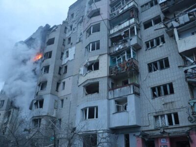 У Куп’янську російський КАБ влучив у 9-поверхівку  