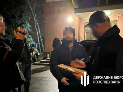 Замість служби, організував втечу ухилянтів за кордон: судитимуть дезертира з Харкова