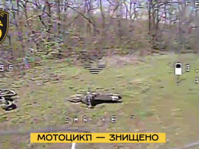 Стоп, вбито! — 3 мотоциклісти та 10 піхотинців ворога були знищені нашими дронами  