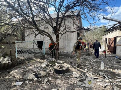 Окупанти дронами та артилерією атакували Донеччину: є загиблий і поранені  