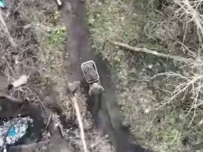 «Кожен скид — це „300-й“ або „200-й“ москаль»: дронарі показали кадри ураження 14 окупантів  