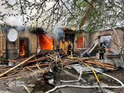 Окупанти атакували Добропілля та Слов’янськ: є постраждалий, пошкоджено десятки будинків  
