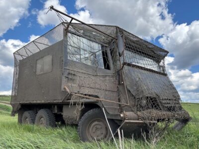 «Вивозить поранених і витягує техніку»: як австрійський Pinzgauer воює у 110-й бригаді ТрО  