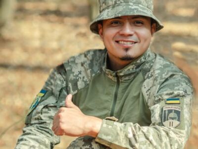 Коли «нормальне життя» для українців — це його особиста війна: колумбієць Габріель про те, чому він тут  