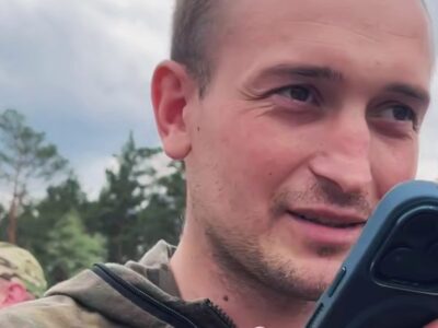 «Мама, я живий», — перший дзвінок українського полоненого після звільнення розчулив соцмережі  