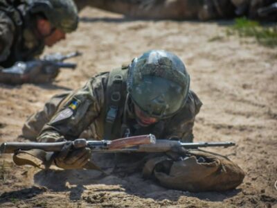 Сили оборони стримали понад 170 російських атак: складна ситуація на фронті  