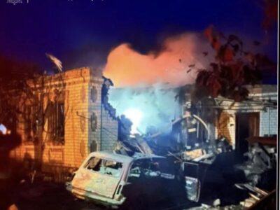 У Запорізькій області ворог вдарив по приватному будинку, двоє постраждалих  